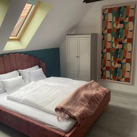 Dunakavics Xiii Lejlighedshotel 4*