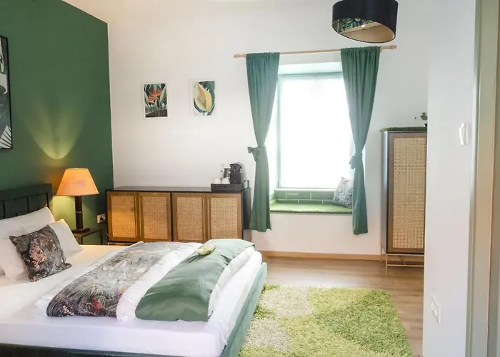 Dunakavics Xiii Apart Otel 4*